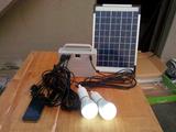 最新款家用太阳能发电系统，可带USB风扇，3套LED灯泡。全国包邮