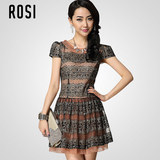Rosi/露稀夏装欧美高端大牌修身显瘦大码女装鎏金蕾丝短袖连衣裙
