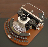 复古打字机模型 老式打字机 店里装饰品 橱窗摆件 铁艺模型