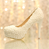 珍珠蕾丝婚鞋高跟鞋白色花朵新娘鞋拍婚纱照鞋结婚鞋防水台礼服鞋