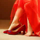 刺绣伴娘鞋中式红色婚鞋结婚新娘鞋绣花鞋女粗跟单鞋旗袍鞋高跟鞋