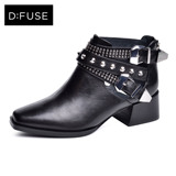 D：Fuse/迪芙斯2015冬季新款牛皮铆钉方头中跟短靴女鞋DF54115012