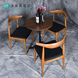 西餐厅咖啡厅桌椅茶吧甜品奶茶店实木休闲牛角椅子面馆桌椅组合