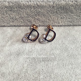 韩国时尚简约大方D字水晶镶钻超闪钛钢14K玫瑰金耳钉耳环女