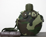 美军用水壶军迷用品矿工真空保温水壶户外运动水壶带迷彩水壶保护