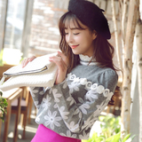 2016春季新款女装 韩版甜美气质时尚蕾丝花朵拼接针织长袖T恤上衣