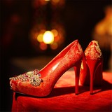珠花绸缎刺绣防水台高跟鞋真皮女单鞋尖头红色婚鞋细跟新娘鞋包邮
