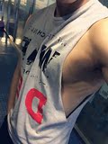 2016夏季韩版男装新款运动字母印花纯棉修身侧边开叉健身砍袖背心