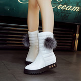 2015秋冬韩版新款短筒靴女圆头平跟内增高中靴圆头保暖雪地靴