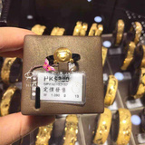 香港六福珠宝正品代购足金抱抱家庭男孩女孩轻松小熊陶瓷黄金戒指