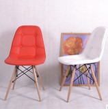 伊姆斯绿色简约现代椅时尚简约休闲个性创意皮椅特价家用餐椅包邮