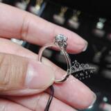香港代购 周大福18K钻石戒指天鹅戒托戒指专柜正品钻戒婚戒