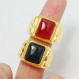 新品上市男士玛瑙戒指镀黄金黑色红色持久不褪色满3件包中通沙金