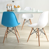 艾的帕思休闲餐椅简约咖啡椅现代创意椅子塑料靠背餐椅木质办公椅