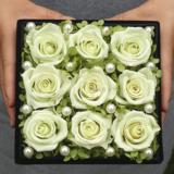 白玫瑰9朵进口永生花玫瑰花盒保鲜花礼盒 生日祝福求爱礼物 包邮