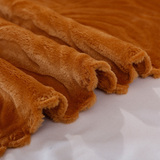 枕巾超柔加厚保暖剪花法兰绒枕头巾双人情侣枕巾1条合雨珊瑚绒