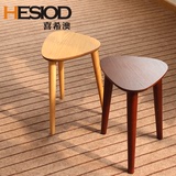 家用凳子 实木凳子时尚简约创意圆凳非塑料凳板餐桌茶几凳子