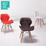 百思宜 现代休闲简约皮椅设计师椅子创意时尚餐椅 实木伊姆斯椅