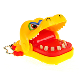 儿童咬手鳄鱼游戏小号鲨鱼牙齿咬手指玩具 奇葩创意好玩的东西