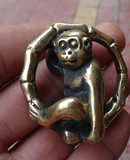 古董收藏品黄铜实心雕刻猴子滚环吊坠项链挂件老物件黄铜古玩杂项