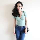 莫凝夏季T恤女士韩版修身显瘦V领纯棉罩杯一体短袖打底衫短款体恤
