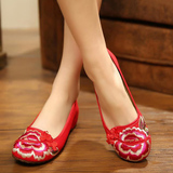 春秋新款老北京女秀和布鞋绣花鞋民族风中式新娘红色鞋内增高舒适
