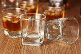 玻璃透明啤酒杯洋酒杯威士忌杯水杯创意四方杯酒具套装4个装包邮