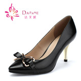 Daphne/达芙妮特价正品蝴蝶结金属高跟时装女单鞋1013404100