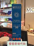 香港代购 SHILLS舒儿丝 很耐晒清爽美白冰镇防晒喷雾SPF50  蓝瓶