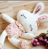 婚庆小娃娃批发毛绒玩具碎花兔子love兔公仔女生日礼物创意小礼品