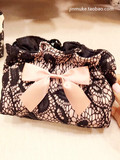 韩国进口正品代购时尚性感蕾丝蝴蝶结小包化妆包 收纳包新