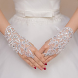 春夏新娘结婚韩式蕾丝新娘手套露指婚纱手套短款白色大码百搭红色