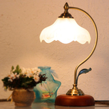 欧式创意复古台灯卧室床头灯可调光触摸装饰台灯温馨实木结婚台灯