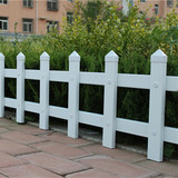 栅栏PVC塑钢护栏围栏草坪护栏庭院花园道路绿色安全围栏隔离