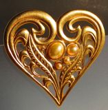 VENUE USA美国制造 古董首饰 镀金仿珍珠 爱心胸针 情人节礼物