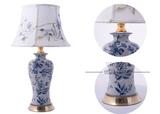 新中式古典美式手绘青花陶瓷配铜软装样板房书房卧室装饰台灯摆件