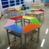 学校中小学生课桌椅彩色辅导绘画桌培训拼桌美术桌阅览桌椅儿童桌