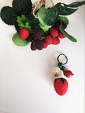 原创设计纯手工草莓布艺陶瓷文艺小清新甜美钥匙扣 包包汽车挂件