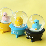 ZAA杂啊 浴缸小鸭子水晶球 可爱迷你梦幻雪花水晶球桌面摆件 礼物