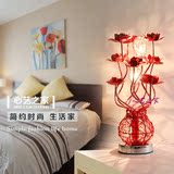 现代田园创意红色玫瑰花时尚简约结婚庆礼物婚房卧室装饰床头台灯