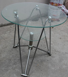 园玻璃桌 玻璃茶几  小圆桌钢化玻璃，台面厚度1厘米左右。