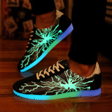 夏季青少年运动休闲板鞋鬼舞步鞋子会发光的男鞋闪电荧光鞋夜光鞋