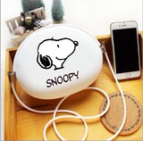 Snoopy/史努比硅胶女包包 韩版潮时尚可爱气质卡通动漫斜硅胶挎包