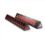 黑色Toblerone情人节瑞士进口三角巧克力含蜜糖及杏仁100g