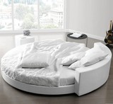 新款欧式现代圆形婚床实木双人卧室户型榻榻米布艺皮艺宜家软体床