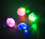 超大LED仿钻石闪光戒指灯/七彩手指激光灯 益智玩具 舞会聚餐必备