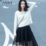 Amii[极简主义]2015秋季短款宽松圆领套头毛衣女装长袖羊毛针织衫
