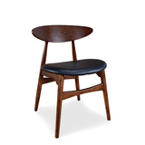 北欧实木皮革布餐椅水曲柳胡桃木色靠背牛角椅子现代简约时尚风格