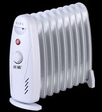 特价迷你家用电热油汀取暖器小电暖气5 7 9片办公恒温暖脚电暖器