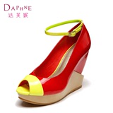 Daphne/达芙妮女鞋正品初秋款坡跟鱼嘴靓丽撞色女单鞋 1013102099